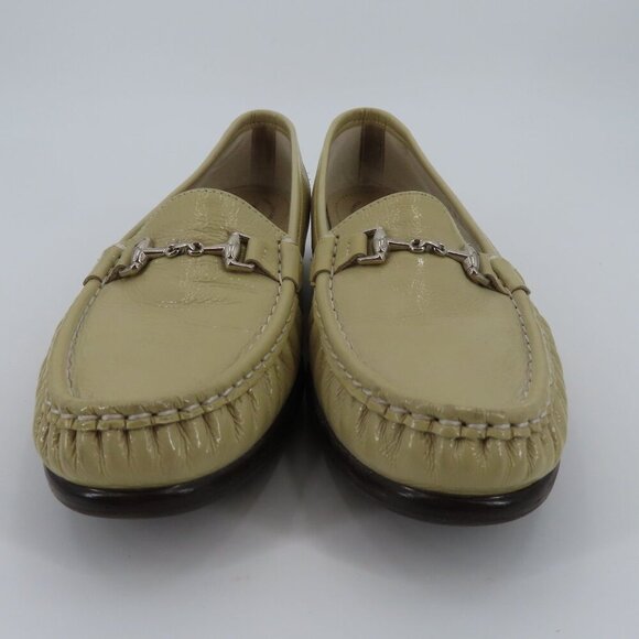 SAS Tripad Womens 9 S Beige Khaki Patent Leather Silver Metal Horse Bit Loafers - Picture 4 of 14